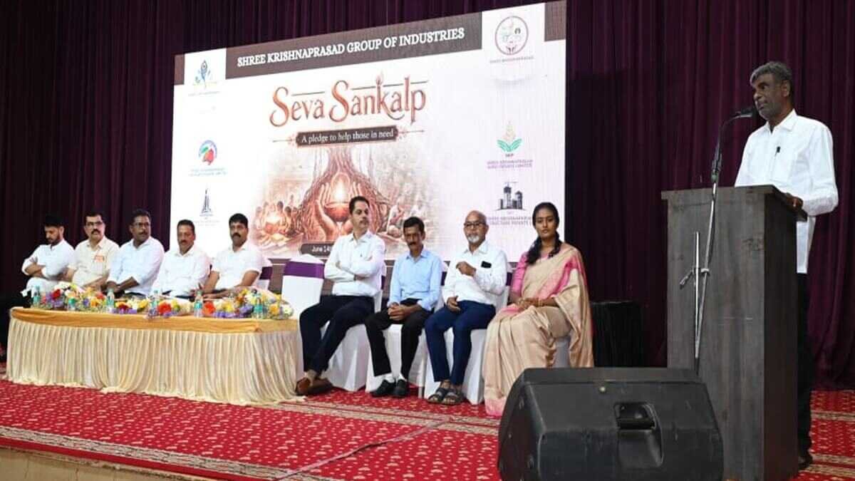 kundapura Vandaru Sri Krishnaprasad Foundation donates 93 lakh aid distribution